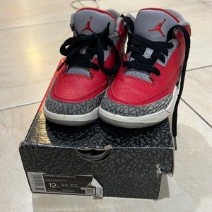 Jordan 3 retro “unite” fire red cement gray size 12c